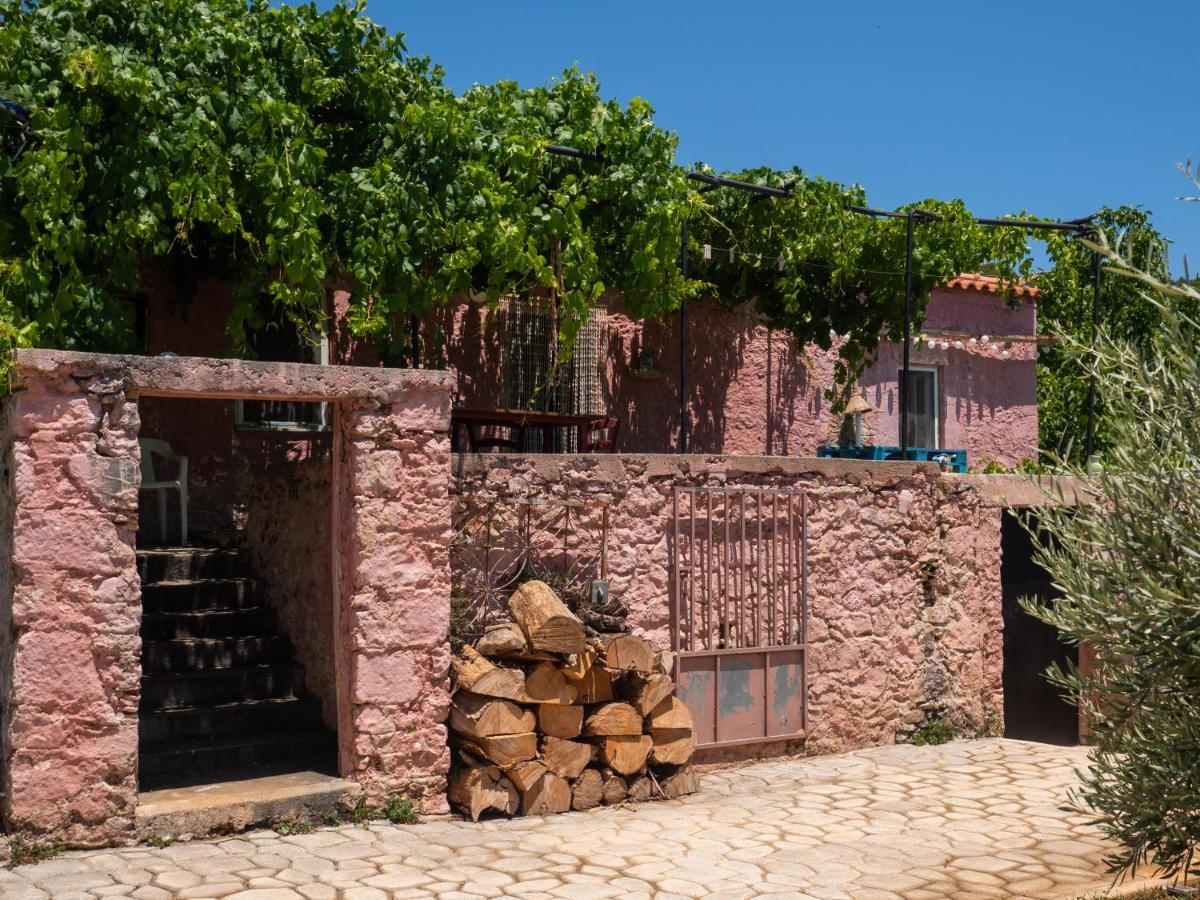 Vintage Stone-Built Country Cottage In Richea Kouloureika Exterior foto